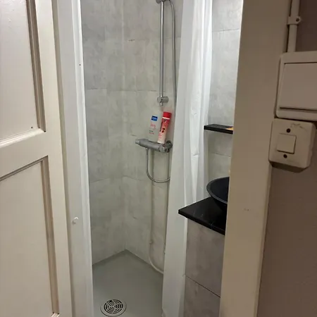 2-bedroom In Sentrum Lägenhet *
